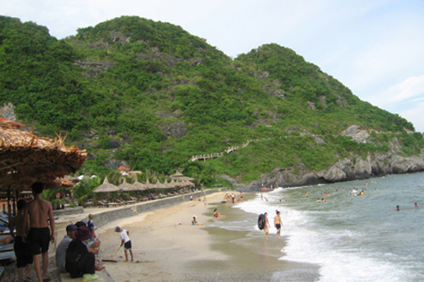 Ba Cua Beach