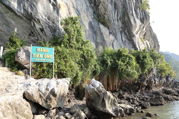 Tien Ong Cave